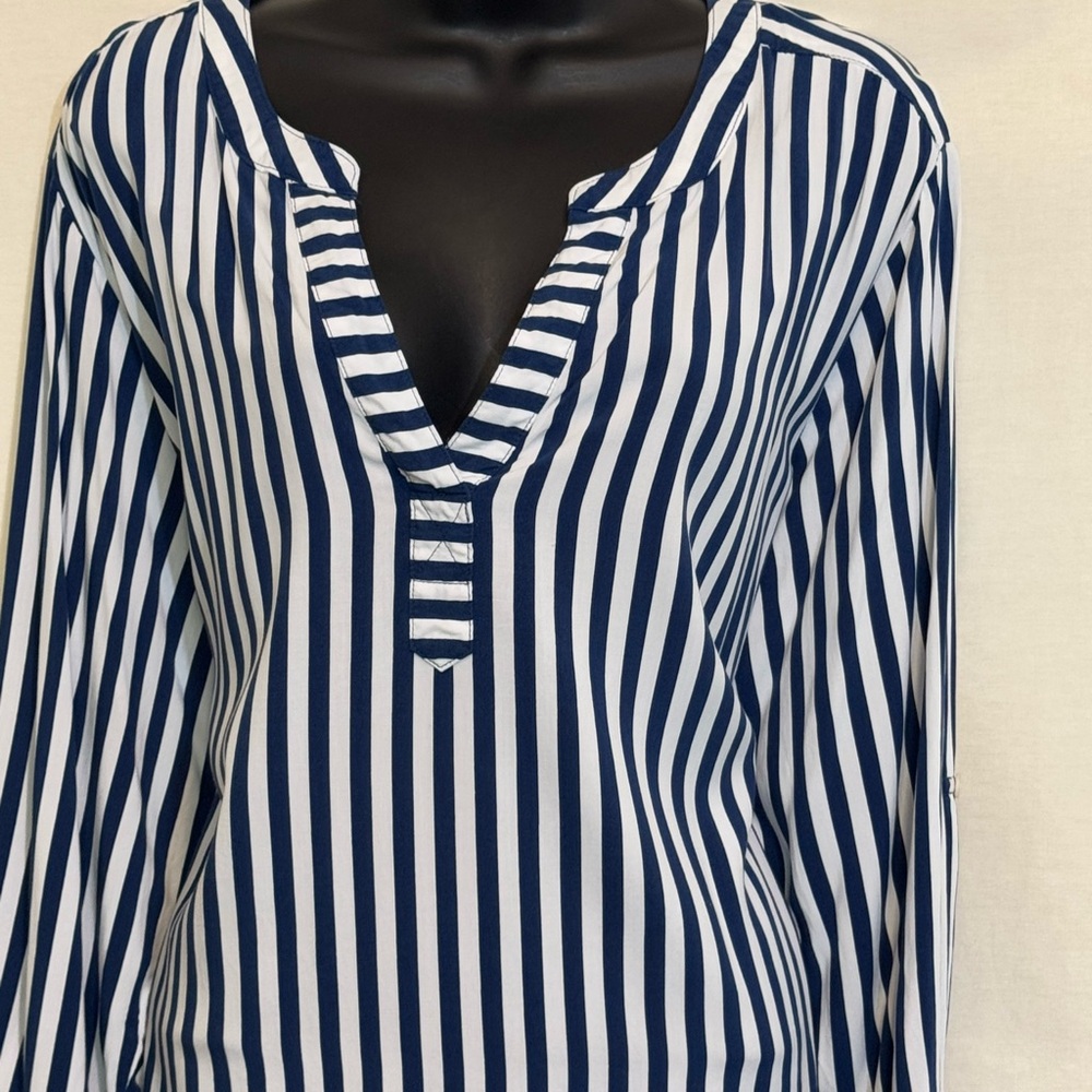 C-119 Jane &‎ Delancey PLUS SIZE 2X Blue & White Stripe Long Sleeve Blouse - Picture 6 of 15
